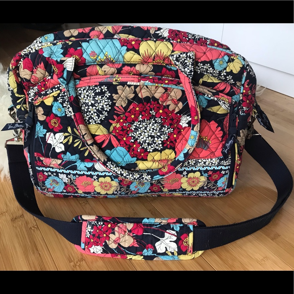 Vera Bradley Happy Snails Metropolitan EUC